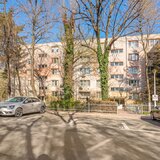 Piata Minis - Baraje, apartament 4 camere, decomandat